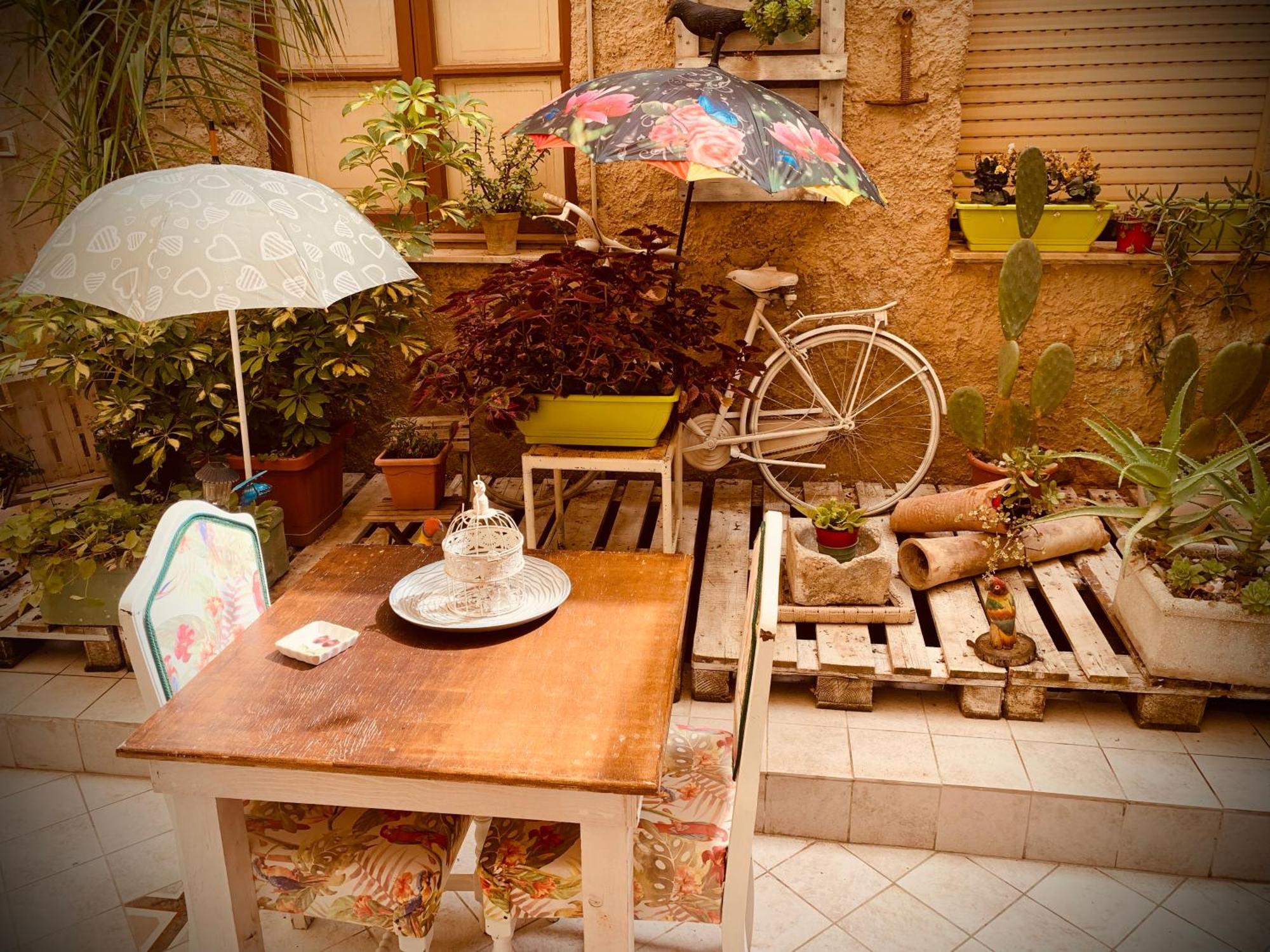 Ferienwohnung Il Vecchio Cortile Agrigent Exterior foto