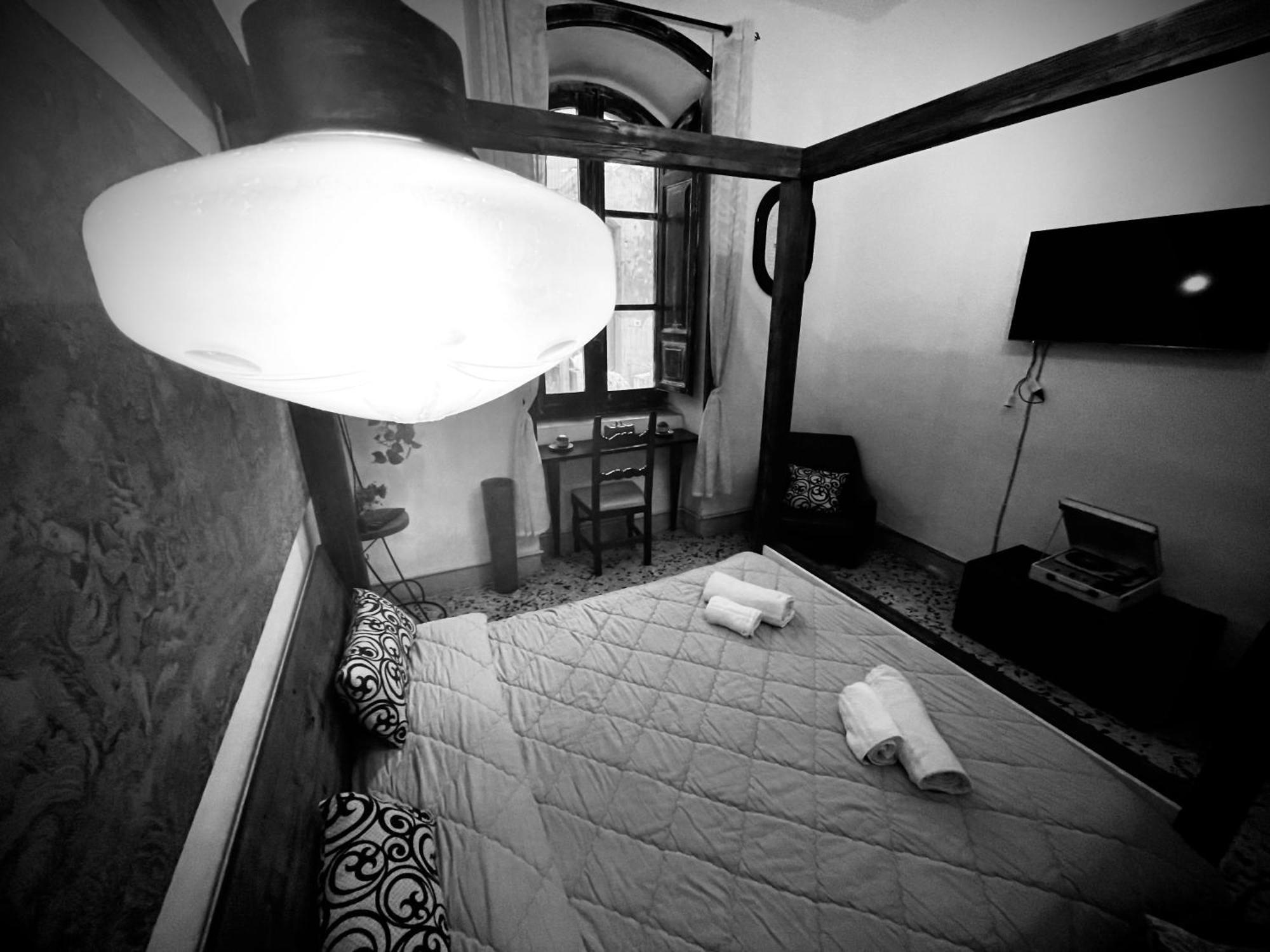 Ferienwohnung Il Vecchio Cortile Agrigent Exterior foto